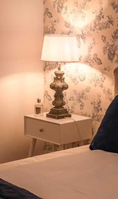Logement Centre Ville De Reims - Commerces - Wifi Eksteriør billede